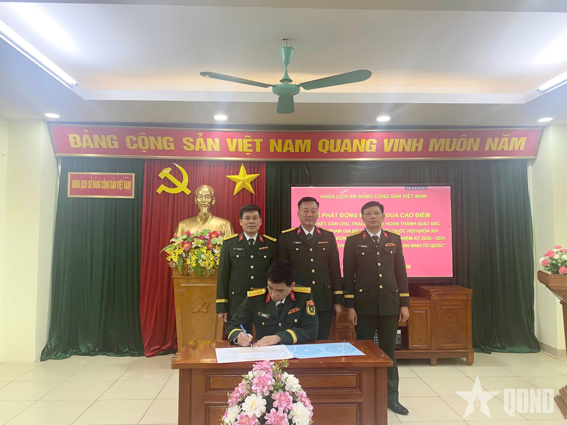 Khoa Lịch sử Đảng Cộng sản Việt Nam (Học viện Chính trị) phát động thi đua cao điểm